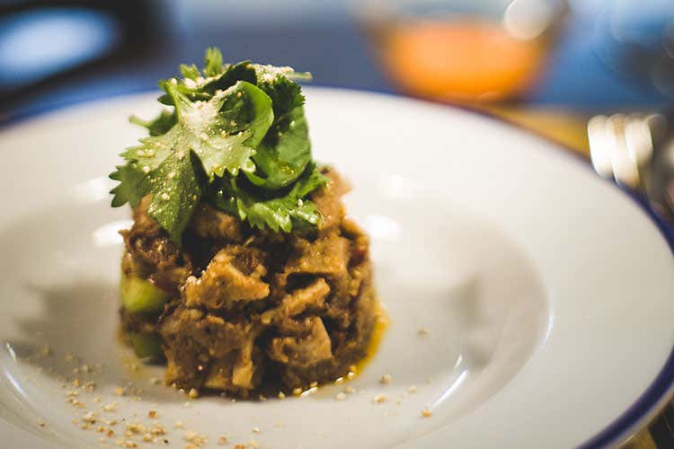 Insalata di trippa e lingua sitle Laab (Milano vs Bangkok Tim Butler nei fuori carta di Trippa)