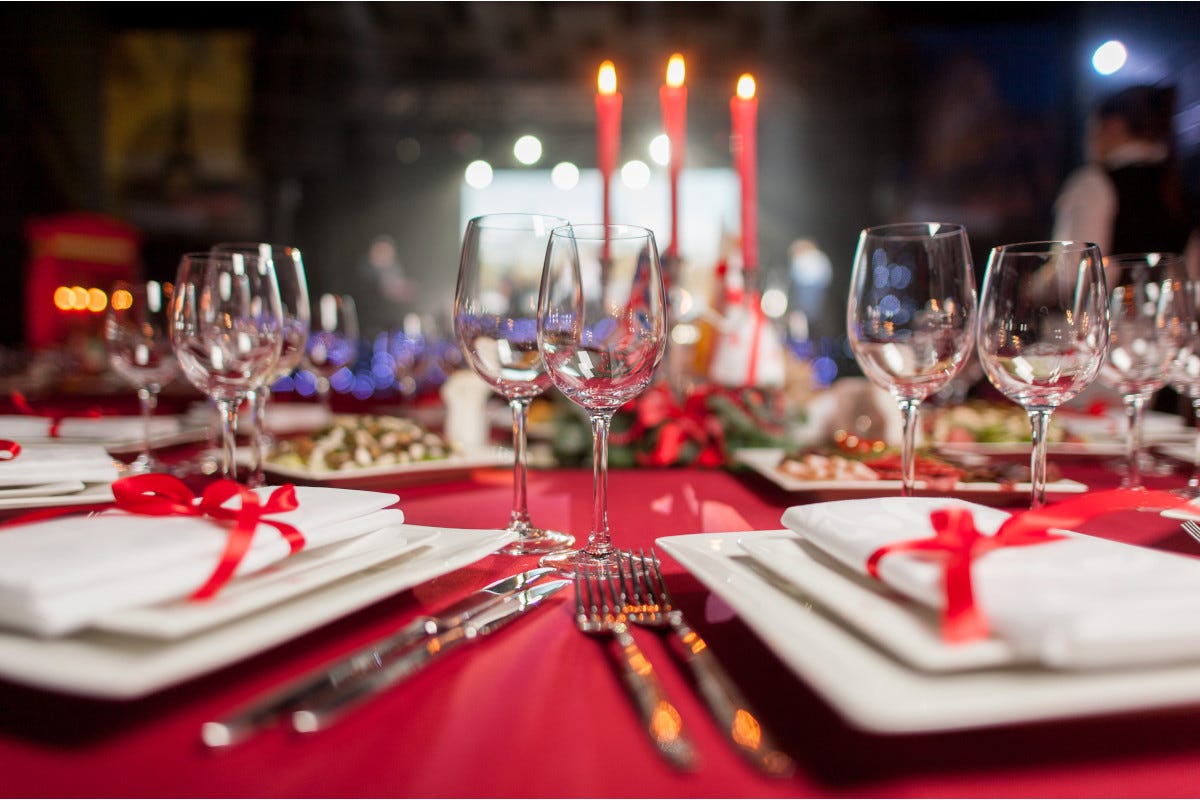 Natale a tavola menu ed eventi per giornate indimenticabili