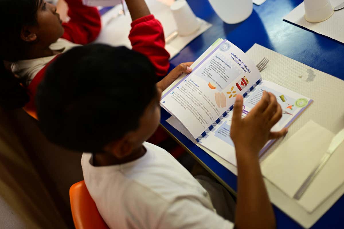 Oltre all'iniziativa “In cucina con Chef Ambrogio” sono molteplici le attività divulgative e di educazione alimentare promosse da Milano Ristorazione nelle scuole meneghine