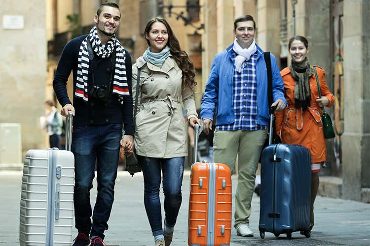 milioni di italiani in viaggio per il ponte 1 novembre milioni di italiani in viaggio per il ponte 1 novembre