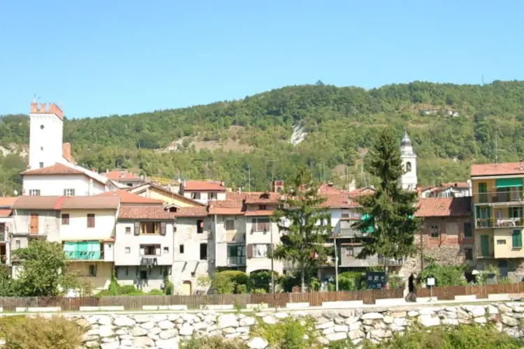 Veduta di Millesimo. Fonte: Associazione nazionale Città del tartufo  Millesimo: biodiversità e.. Festa Nazionale del Tartufo