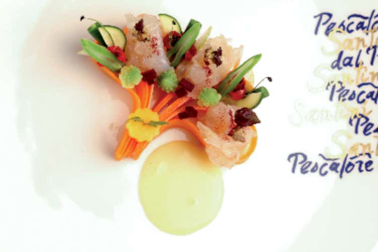 Misticanza dell'orto con orata marinata mousse di melanzana e maionese allo zenzero di Nadia e Giovanni Santini, Euro-Toques Italia L'orata migliore? Medie dimensioni e un gusto che ricorda la nocciola