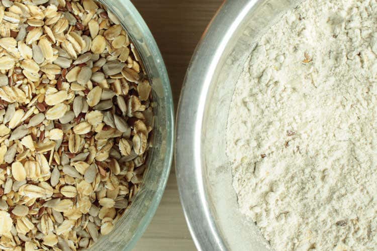 (Moreschina Ricca 12 cereali in una farina) (Moreschina Ricca 12 cereali in una farina)