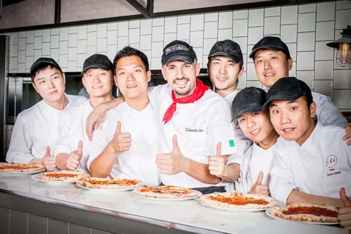All’estero esaltano il nostro pane. In Italia lo demonizzano i guru da salotto All’estero esaltano il nostro pane. In Italia lo demonizzano i guru da salotto