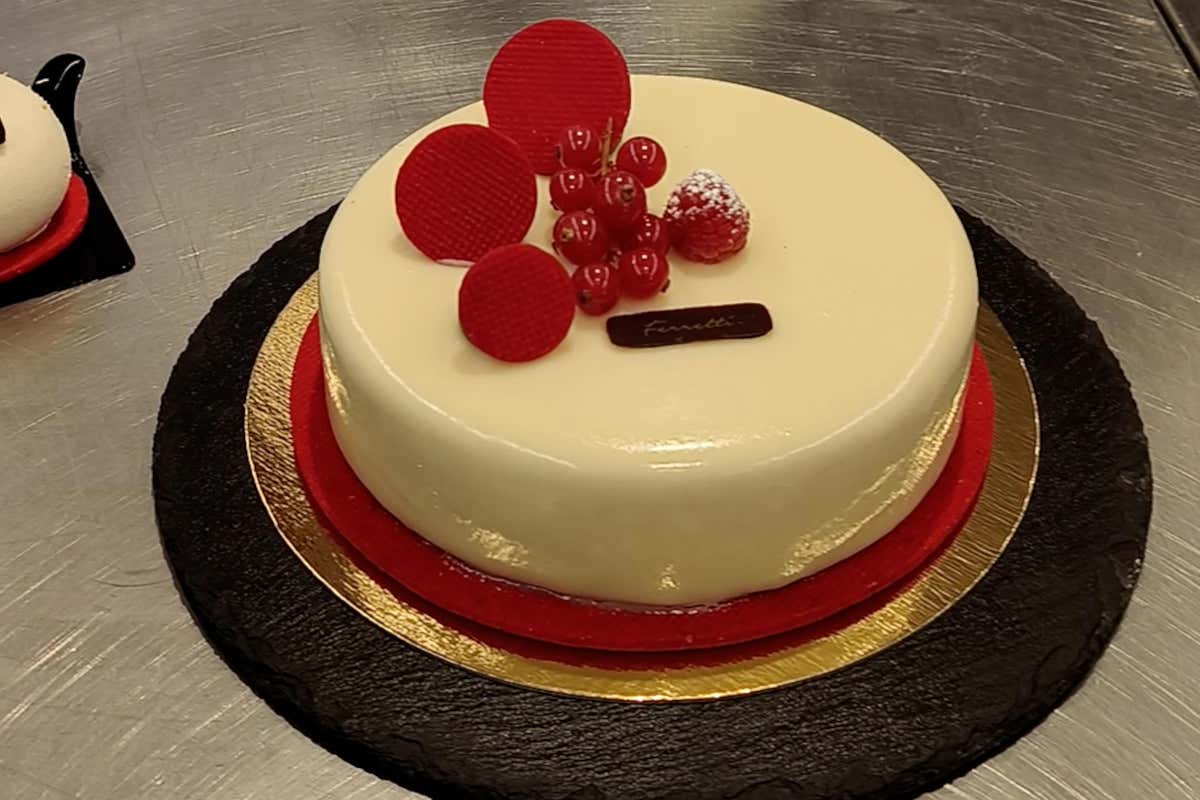 Idee per la vetrina natalizia con Sandro Ferretti, maestro Ampi Idee per la vetrina natalizia con Sandro Ferretti, maestro Ampi