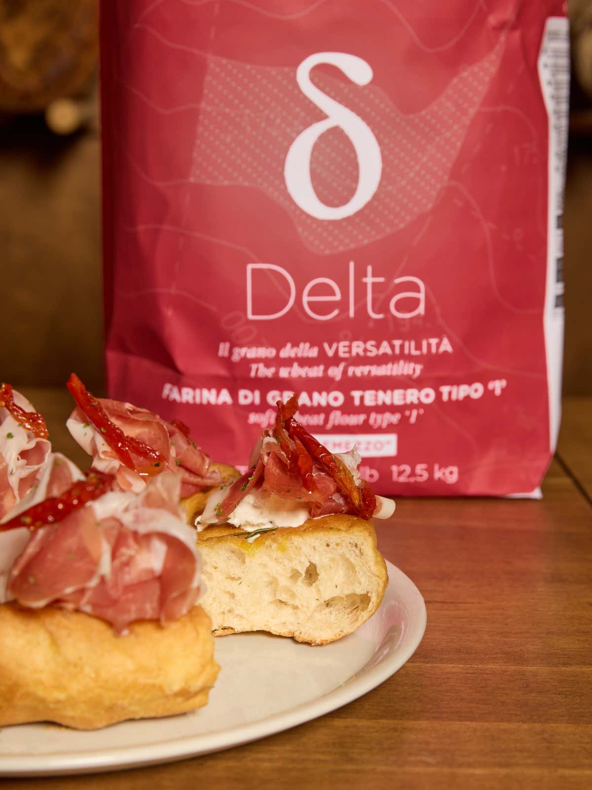 Delta è la nuova Farina di Molino Paolo Mariani che si pone tra la farina di tipo 1 e di tipo 2