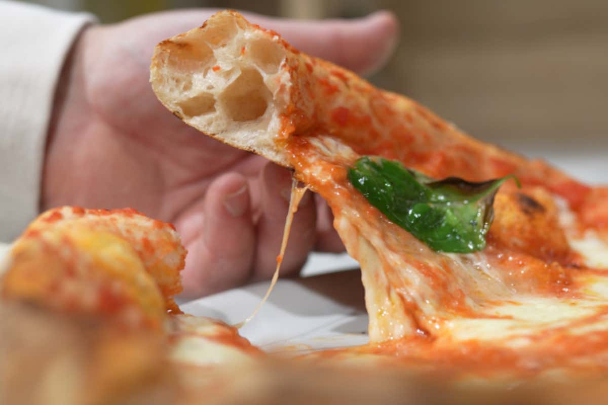 Lo stand Molini Pivetti a Horeca Expoforum propone un programma di show cooking e degustazioni di prodotti realizzati con le proprie farine professionali