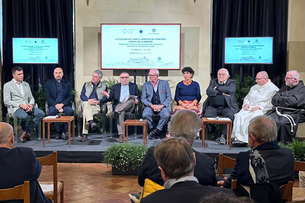 ll vino nasce in convento: le abbazie custodi di storia, paesaggio e futuro ll vino nasce in convento: le abbazie custodi di storia, paesaggio e futuro