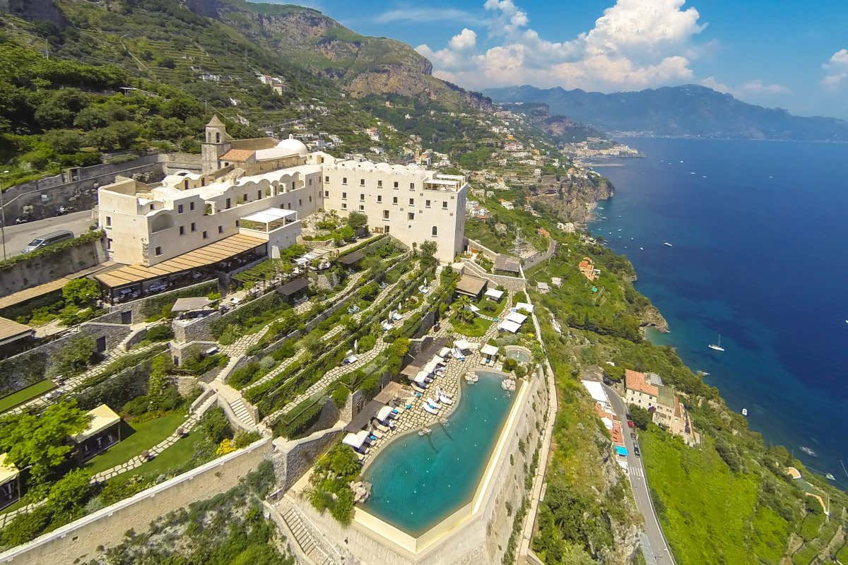 Una panoramica del Monastero Santa Rosa&nbsp; Alfonso Crescenzo guider&agrave; le cucine del Monastero Santa Rosa