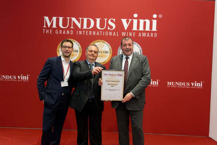 (Mondus Vini premia Mezzacorona come Miglior produttore italiano) (Mondus Vini premia Mezzacorona come Miglior produttore italiano)