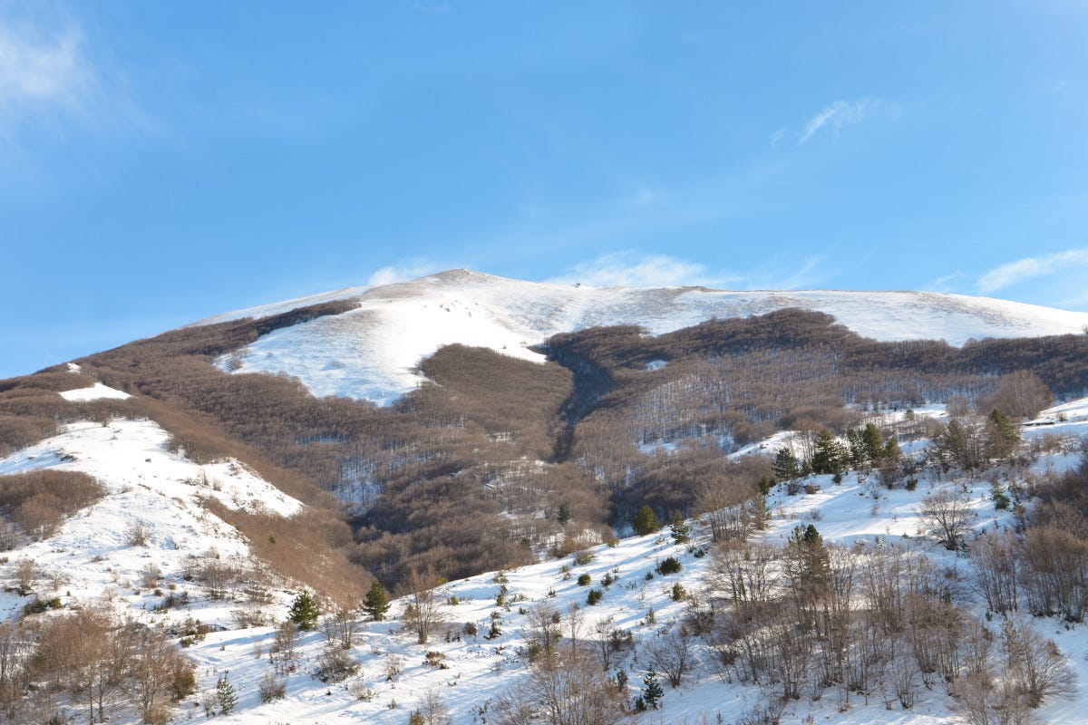 C'è neve solo sulle Alpi non si scia sugli Appennini. Cosa succede al turismo?