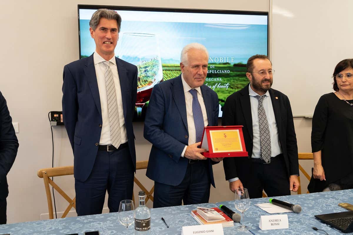 Montepulciano brinda all’eccellenza: il Nobile 2023 vale 4,5 stelle per la critica