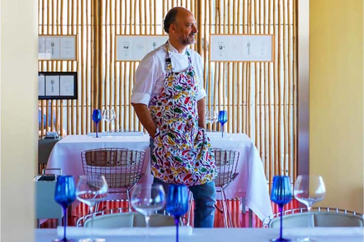 Moreno Cedroni alla Madonnina del Pescatore - Il Clandestino compie 20 anni Il menu 2020 è dedicato all'Olimpo