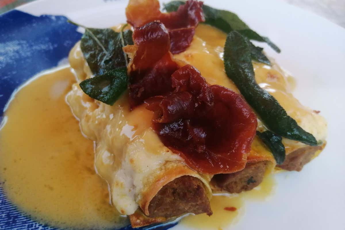 Cannelloni ripieni alla romana con prosciutto e salvia