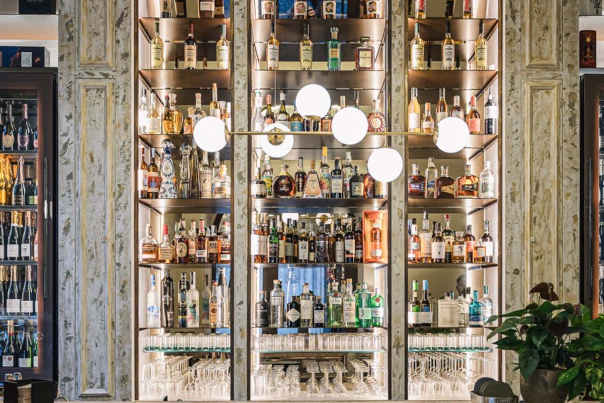 Apre Tribuna Campitelli, cucina mediterranea nel cuore più autentico di Roma Apre Tribuna Campitelli, cucina mediterranea nel cuore più autentico di Roma