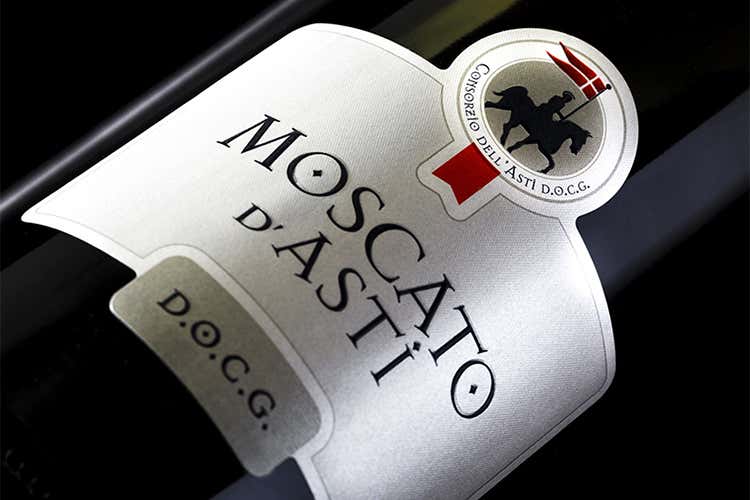 (Moscato d’Asti Docg Al via la stagione delle degustazioni) (Moscato d’Asti Docg Al via la stagione delle degustazioni)