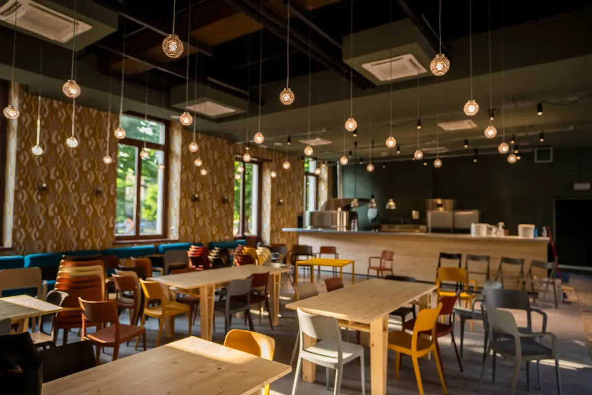 Il ristorante A Milano ora c'&egrave; &ldquo;mosso&rdquo;, un Punto di comunit&agrave; per gusto, formazione e inclusione