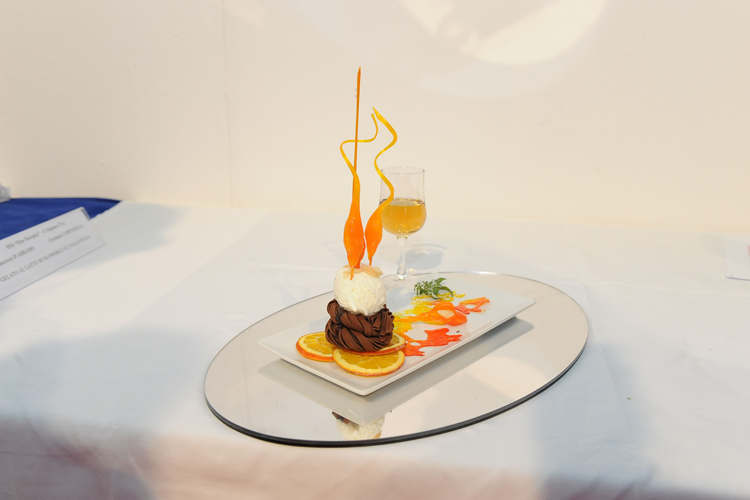 (Tutto pronto per la mostra del gelato Fari puntati su quello gastronomico) (Tutto pronto per la mostra del gelato Fari puntati su quello gastronomico)