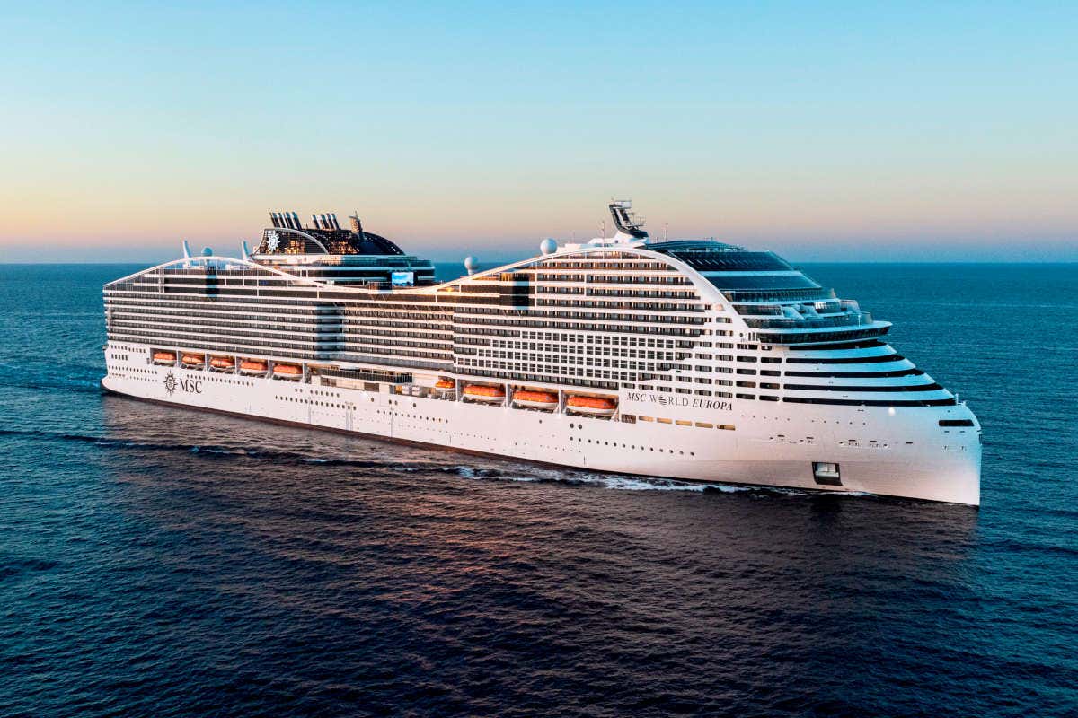 Salpa a bordo della Msc World Europa: lusso, design e benessere in mezzo al mare