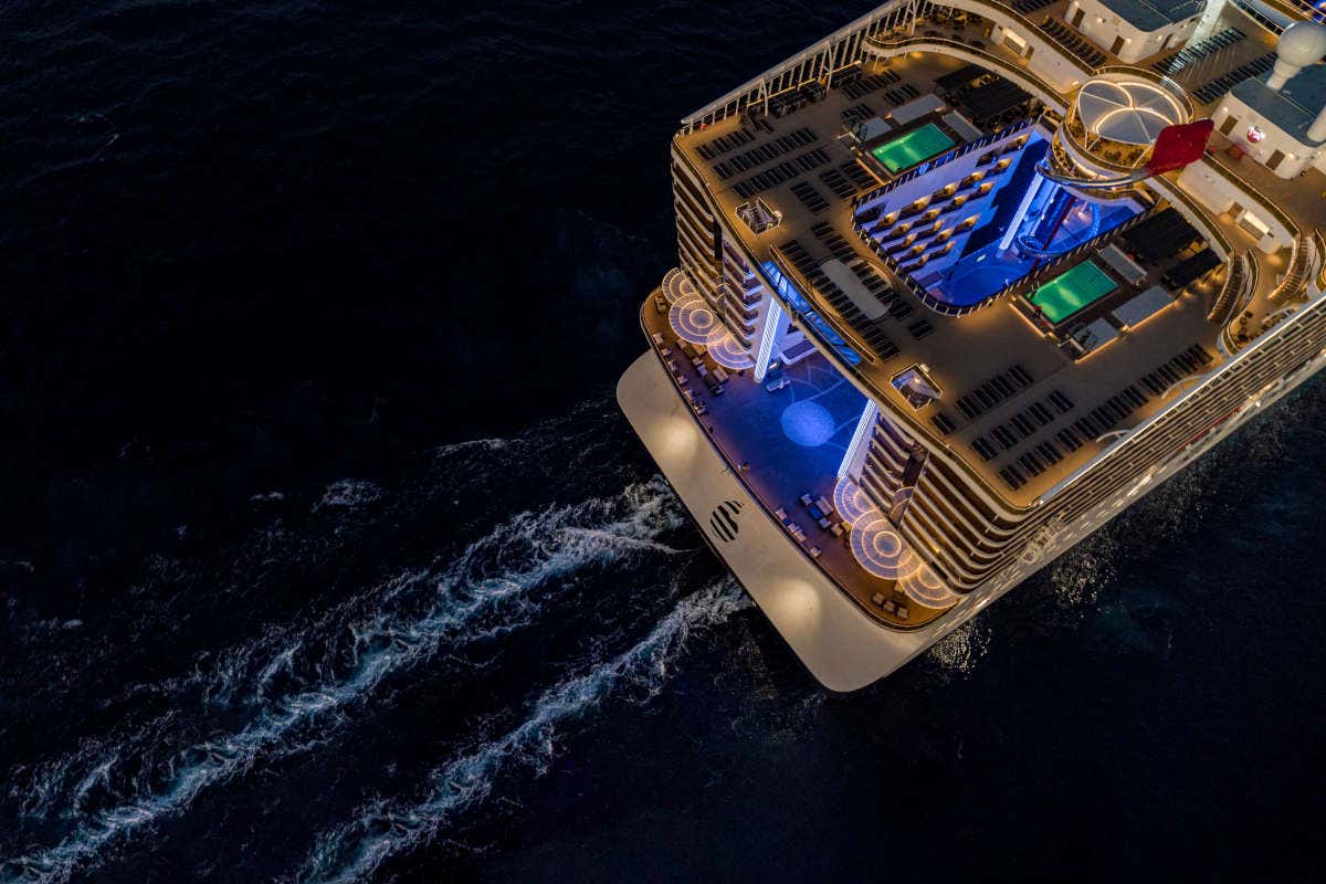 Salpa a bordo della Msc World Europa: lusso, design e benessere in mezzo al mare