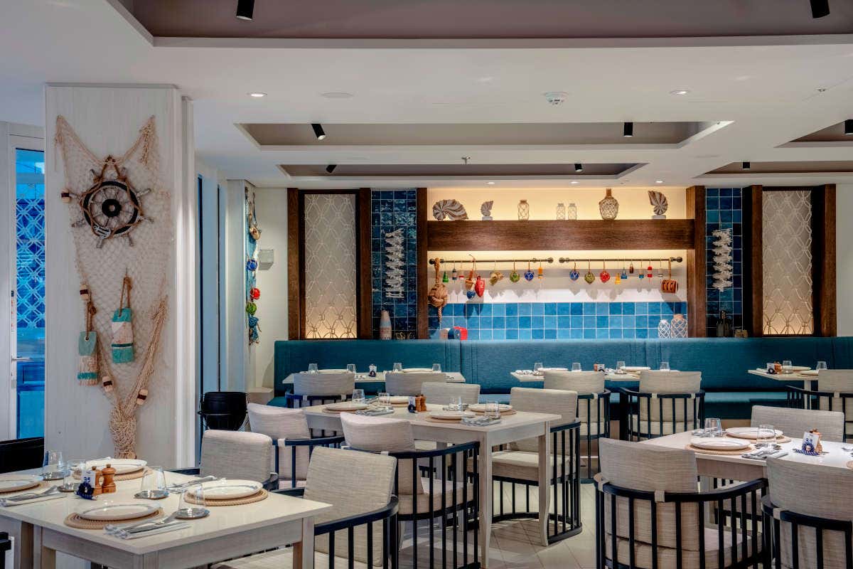 Salpa a bordo della Msc World Europa: lusso, design e benessere in mezzo al mare