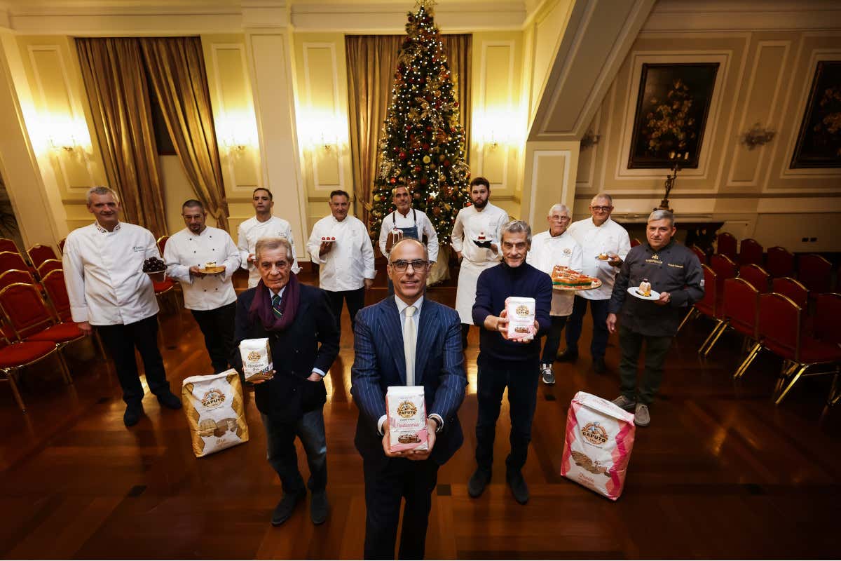 I protagonisti de I Dolci delle Feste dei Grandi Interpreti by Mulino Caputo Babà non solo tradizione: le idee di dieci grandi pasticceri I protagonisti de I Dolci delle Feste dei Grandi Interpreti by Mulino Caputo Babà non solo tradizione: le idee di dieci grandi pasticceri