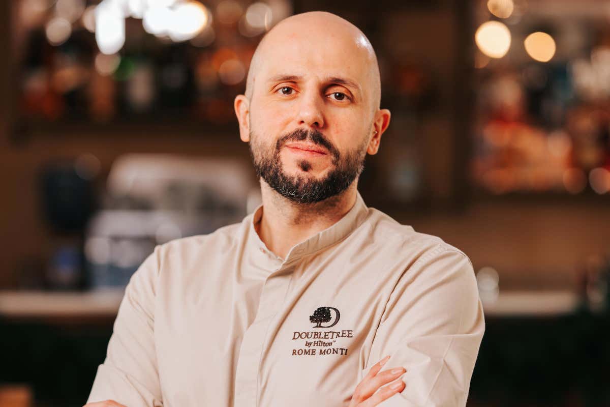 Al Mùn Rooftop di Roma ora si può fare un aperitivo a 10 colori Al Mùn Rooftop di Roma ora si può fare un aperitivo a 10 colori