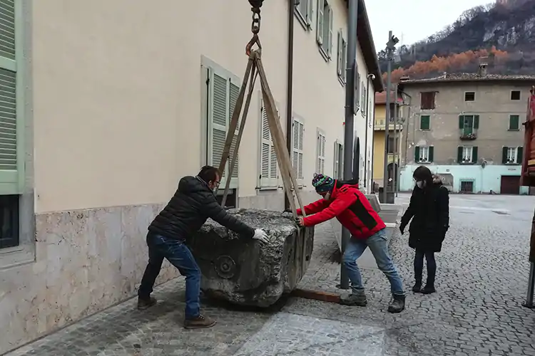 Lavori di preparazione per la nuova apertura dle Museo Archeologico In Valle Camonica apre il nuovo Museo Archeologico