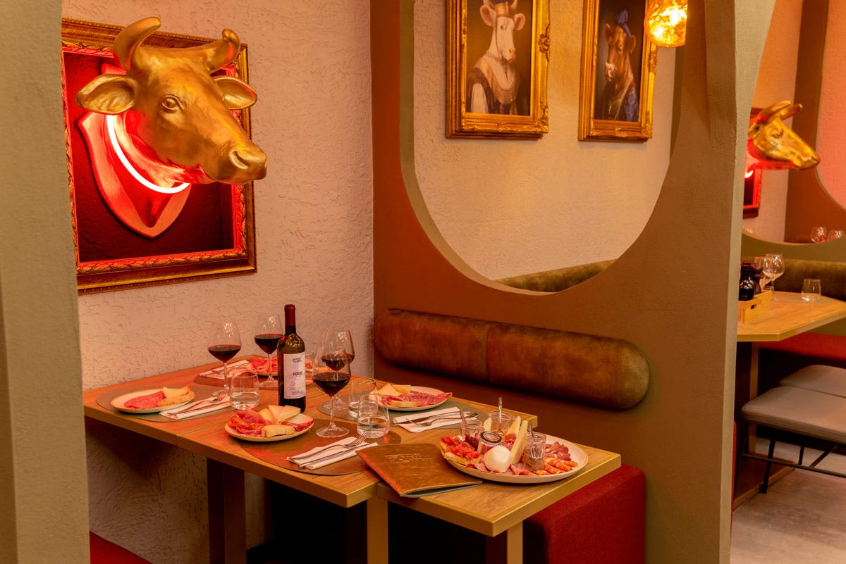 Al Museo della Bistecca è garantito un servizio di alta qualità, dalla prenotazione del tavolo alla fine del pasto A Firenze un nuovo format di ristorante: apre “Il Museo della Bistecca”