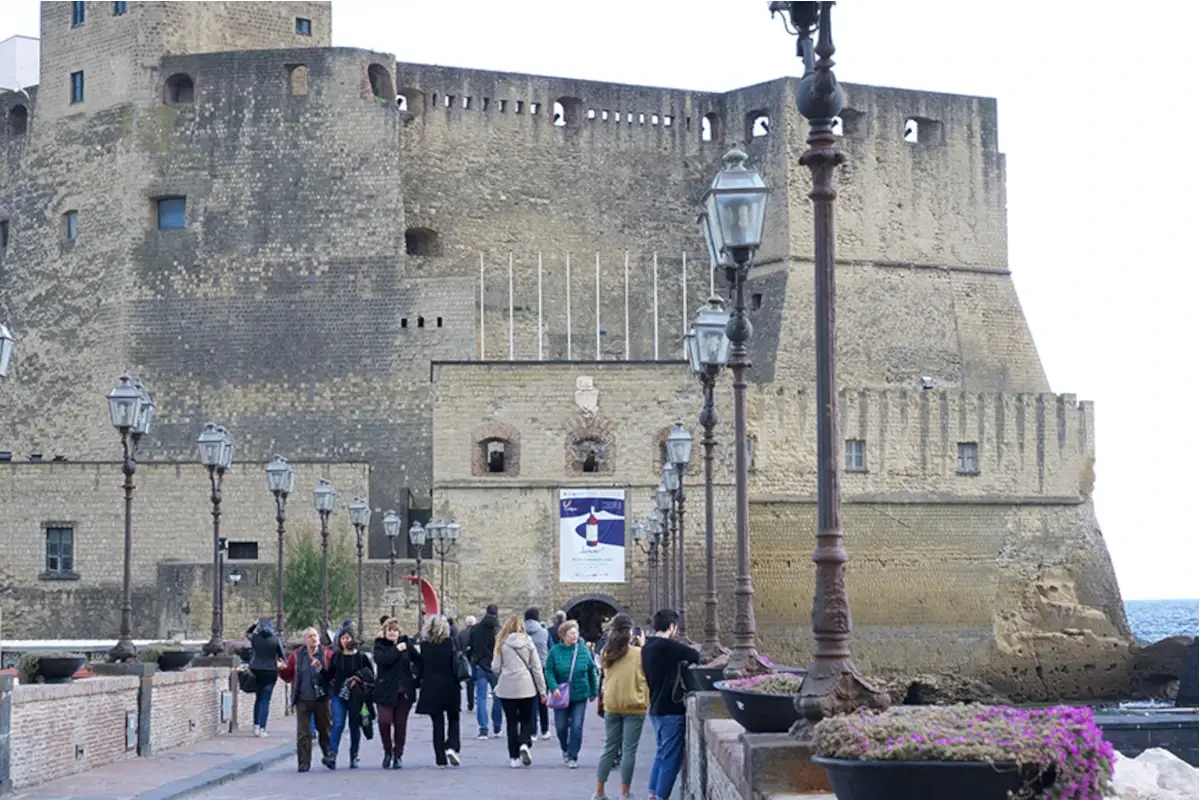 Castel dell'Ovo sede di VitignoItalia 2022 Parte Vitignoitalia, per tre giorni Napoli &egrave; la capitale del vino