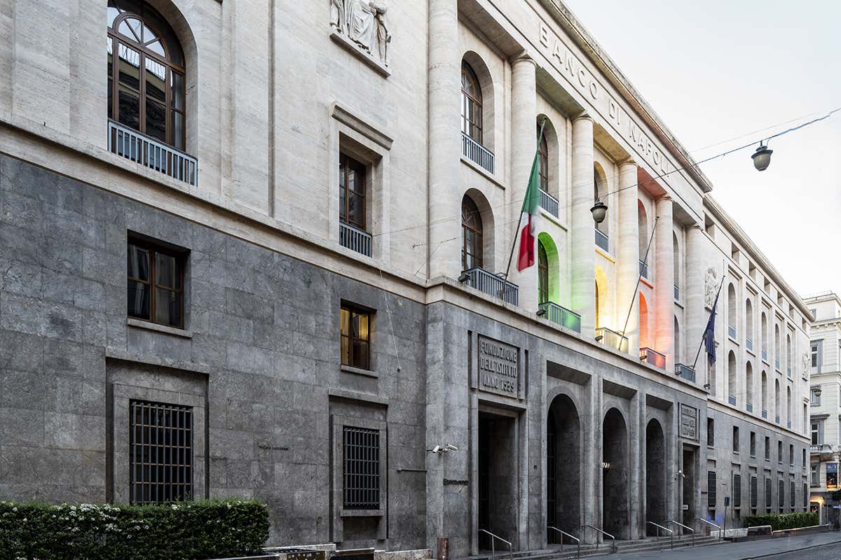 Gallerie d’Italia – Napoli. Foto: gallerieditalia.com Tra fotografia e cibo: aprono a Torino le Gallerie d’Italia Gallerie d’Italia – Napoli. Foto: gallerieditalia.com Tra fotografia e cibo: aprono a Torino le Gallerie d’Italia