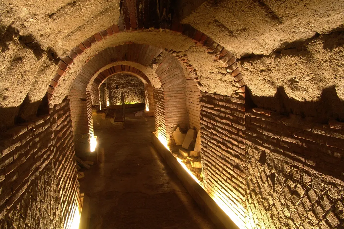 Lo spettacolo di Napoli sotterranea Tra storia, arte e cultura: tre dei pi&ugrave; importanti musei di Napoli