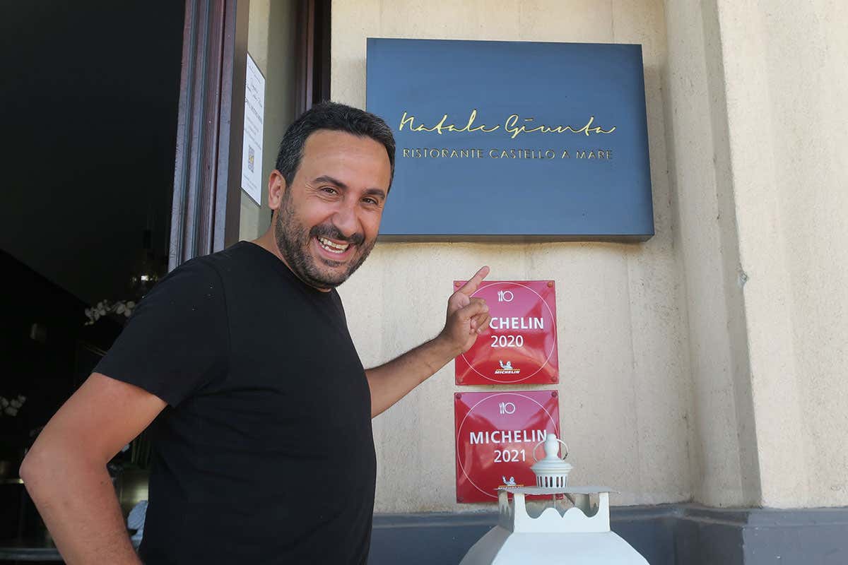 Natale Giunta Esperienze indimenticabili al Ristorante Castello a Mare Natale Giunta Esperienze indimenticabili al Ristorante Castello a Mare