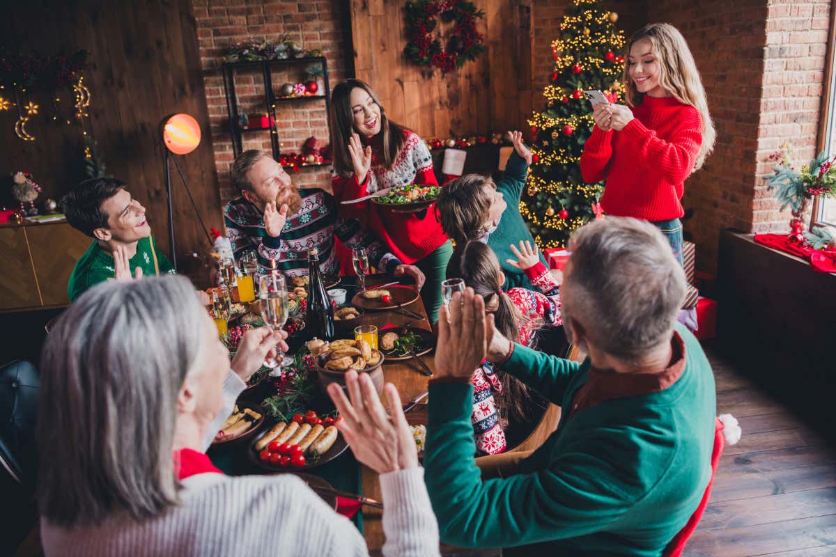 Natale a tavola in famiglia: il galateo minimo per non rovinarsi le feste