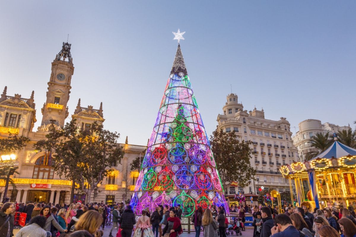 Natale in Europa? Le tradizioni più curiose da scoprire a portata di volo