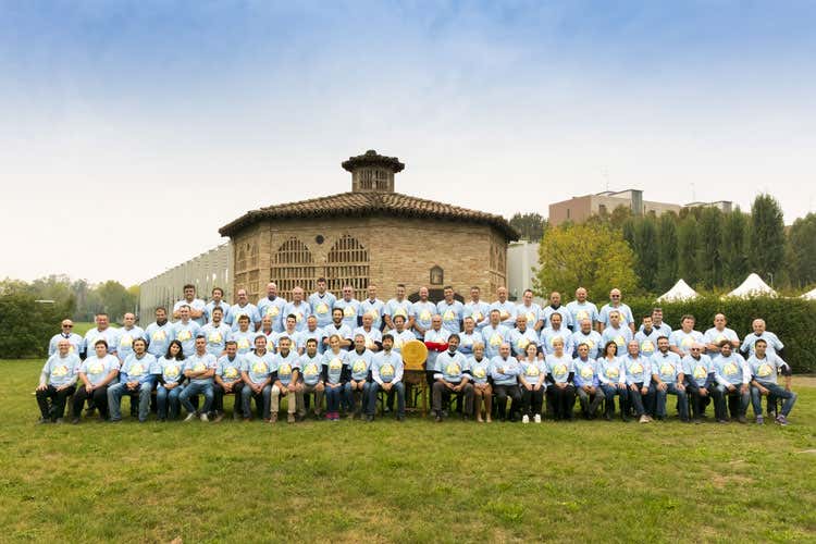 (La Nazionale del Parmigiano Reggiano in Norvegia per i World Cheese Awards)