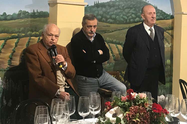 Onofrio Spagnoletti Zeuli, Giuseppe Baldassarre (Ais Puglia) e Leonardo Pinto (Con 23 Settembre, il Nero di Troia Castel del Monte Doc si riscatta)