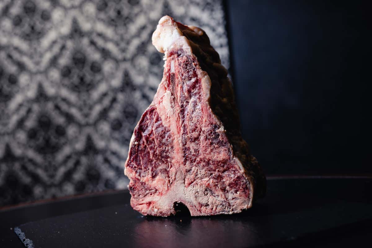 Voglia di carne alla brace? Ecco la selezione di Nero 9 a Milano