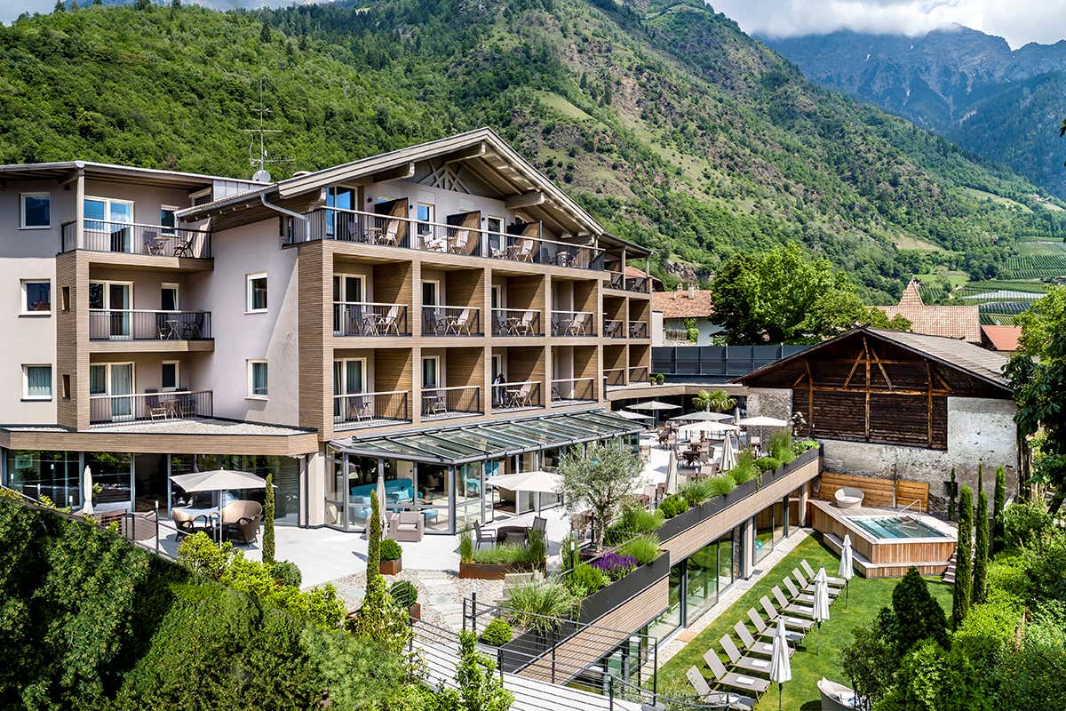 Dentro Das Stachelburg: l’hotel tra montagne e vigneti dove il lusso è rallentare