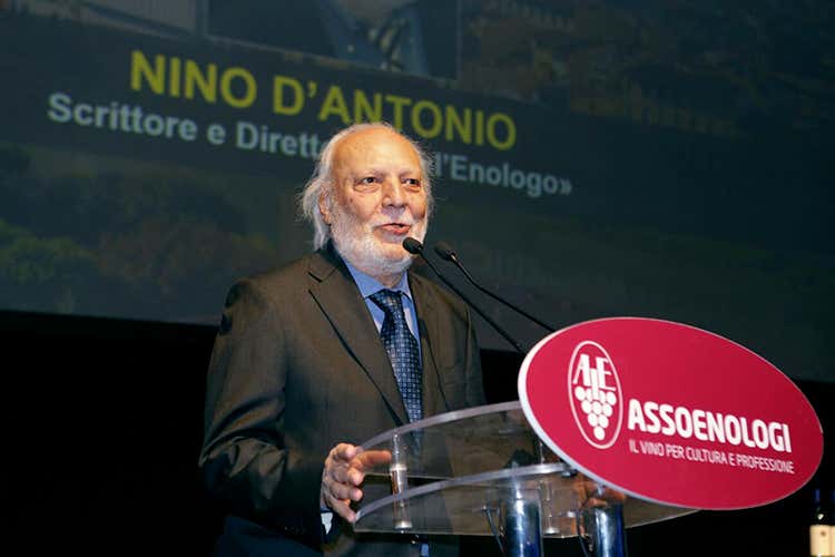 Nino D'Antonio - Addio a Nino D'Antonio,storico narratore del vino Nino D'Antonio - Addio a Nino D'Antonio,storico narratore del vino