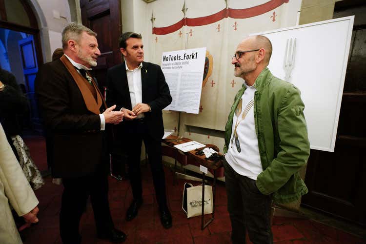 (No Tools Fork 1 ad Artimino In mostra la storia della forchetta)