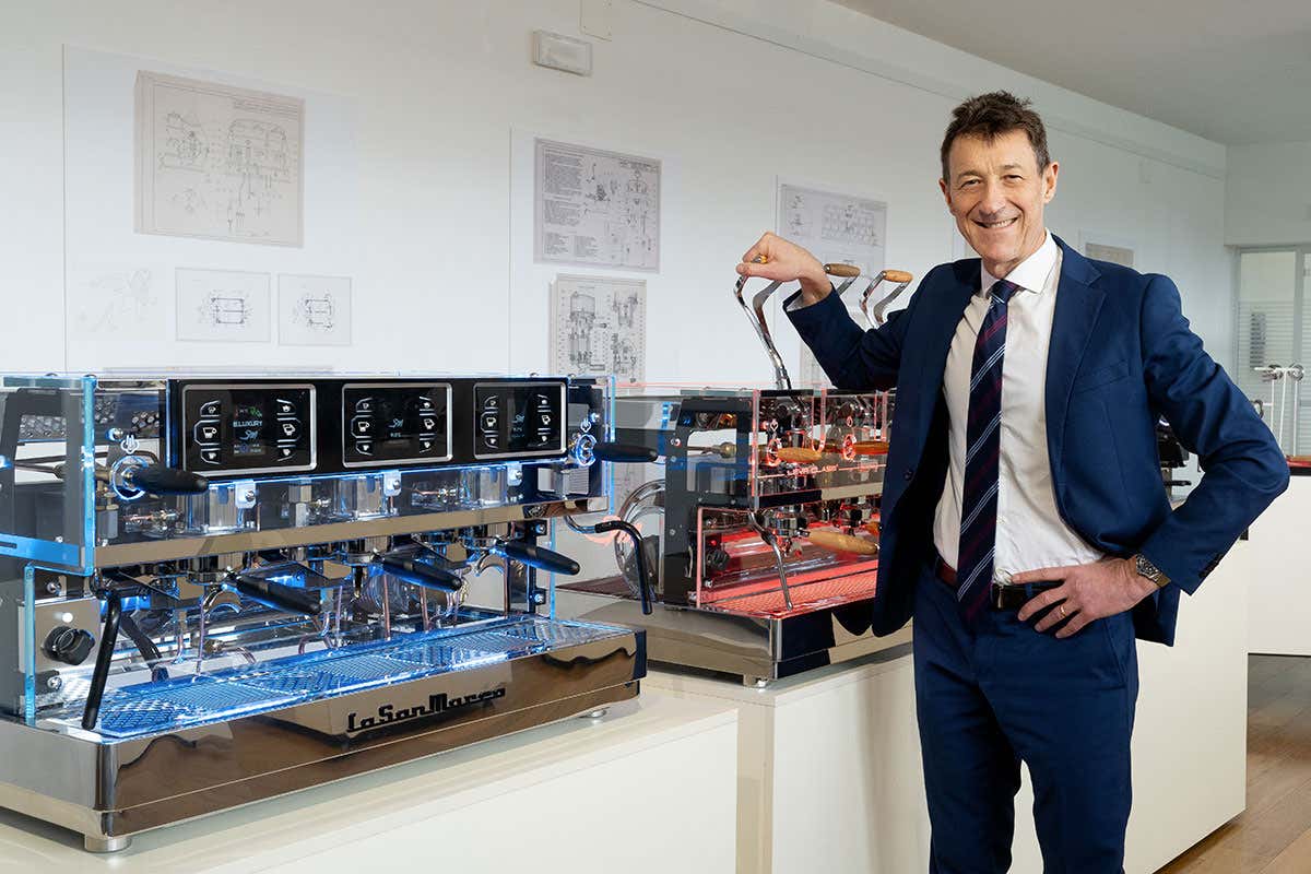 Non solo attrezzature: a Host 2025 il caffè diventa esperienza e dialogo per i professionisti Non solo attrezzature: a Host 2025 il caffè diventa esperienza e dialogo per i professionisti