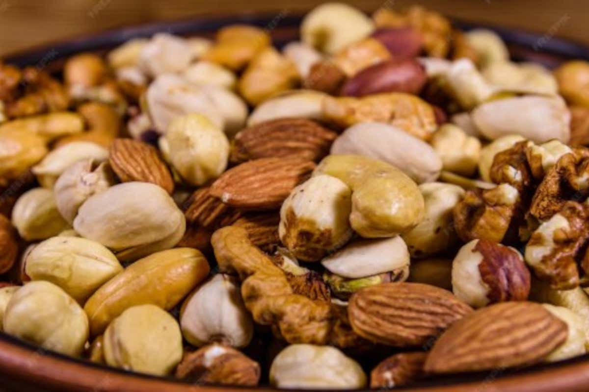 A Motta Camastra cresce una noce unica al mondo: ecco perché è così speciale A Motta Camastra cresce una noce unica al mondo: ecco perché è così speciale