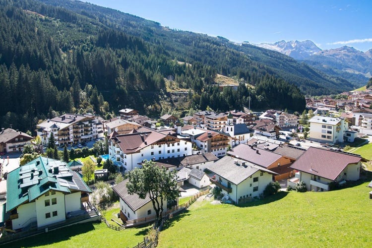 il borgo di Gerlos, in Tirolo, dove si è consumata la vicenda (Nonno nazi nelle recensioni Albergatore denuncia un turista)