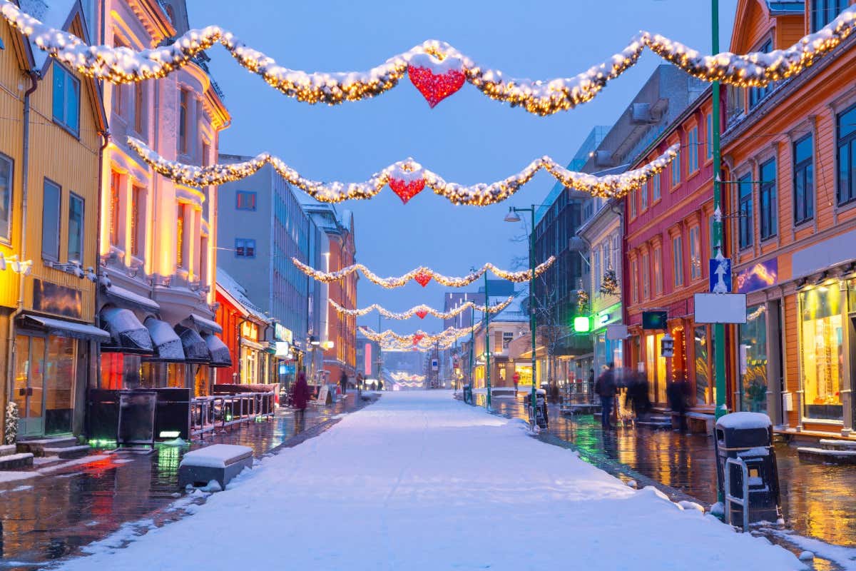 Tromso in festa Dove andare per le vacanze di Natale? Per ogni sogno una destinazione Tromso in festa Dove andare per le vacanze di Natale? Per ogni sogno una destinazione