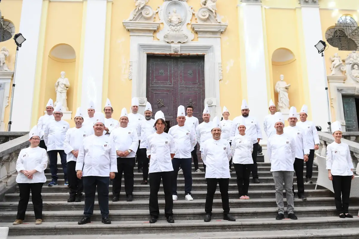 I pasticceri di Ampi Dolce &egrave; &ldquo;La Notte del Panettone in riva al mare&rdquo;