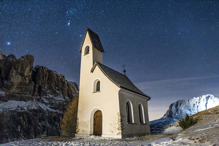 (Le notti d’inverno in Val Gardenatra sci, bike e cene in rifugio) (Le notti d’inverno in Val Gardenatra sci, bike e cene in rifugio)