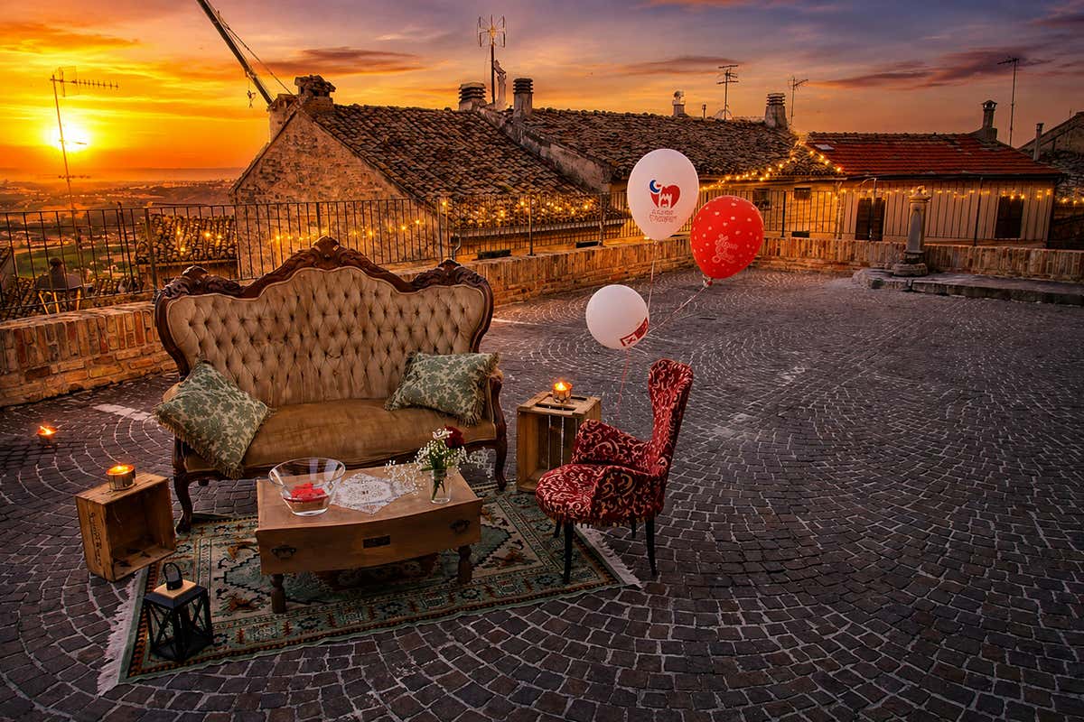 Dall'Italia all'Europa: la Notte Romantica conquista anche i borghi stranieri Dall'Italia all'Europa: la Notte Romantica conquista anche i borghi stranieri