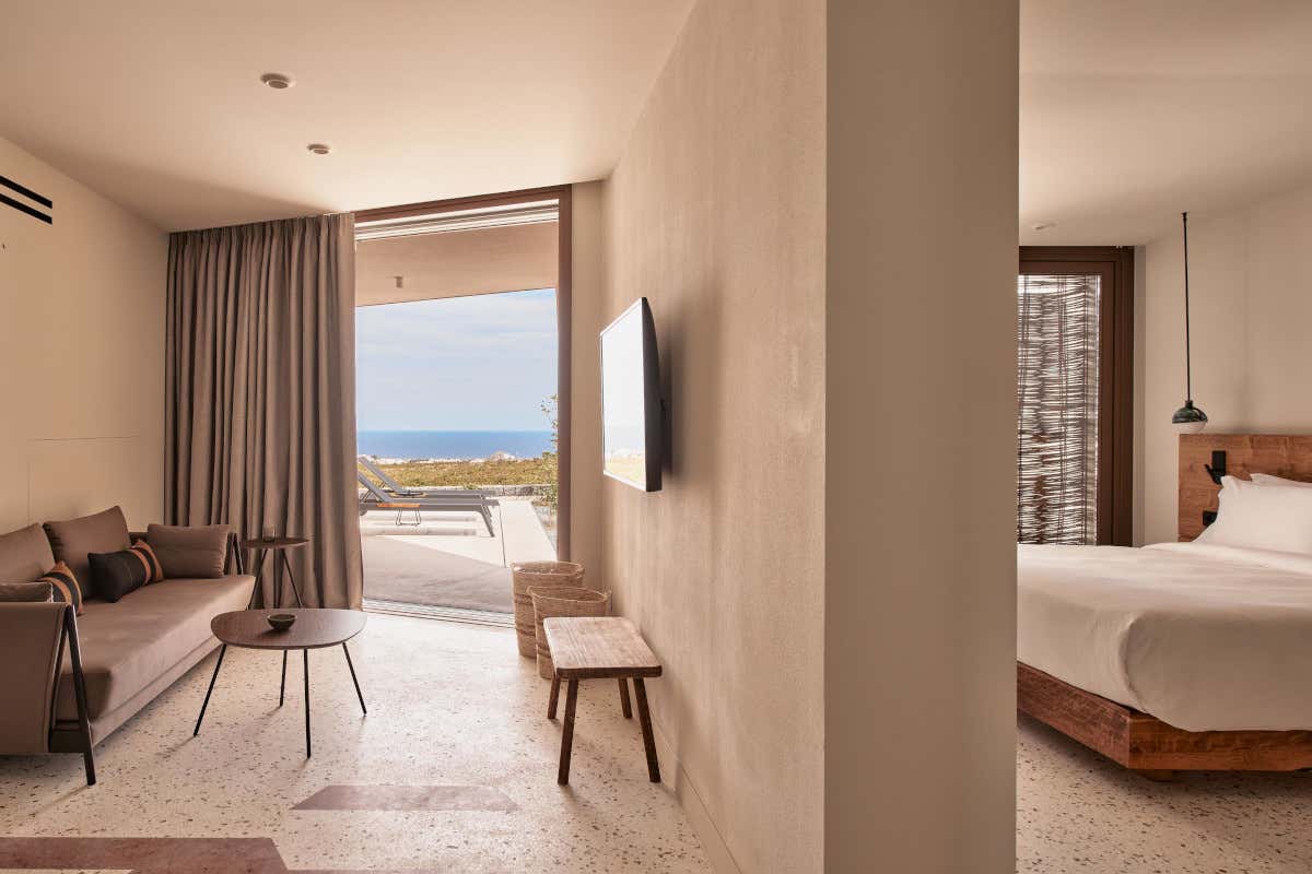 Nous: arte, design e benessere sull'isola di Santorini