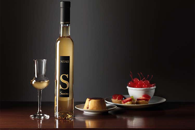 L&rsquo;autunno dorato di N&ugrave;ali Decanter premia il vino di Sidd&ugrave;ra